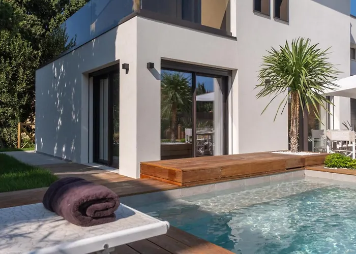 Villa Marea 8, Emma *