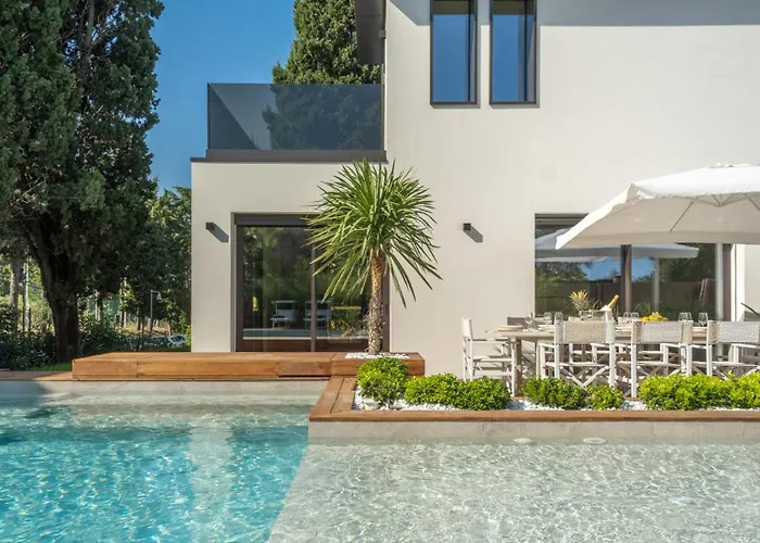 Villa Marea 8, Emma *